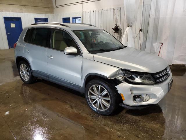 Photo 3 VIN: WVGBV7AX2CW539070 - VOLKSWAGEN TIGUAN S 