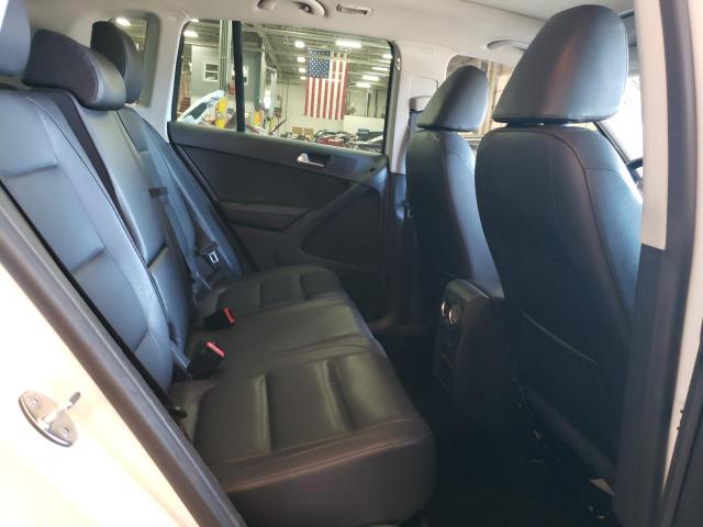 Photo 10 VIN: WVGBV7AX2CW546052 - VOLKSWAGEN TIGUAN S 