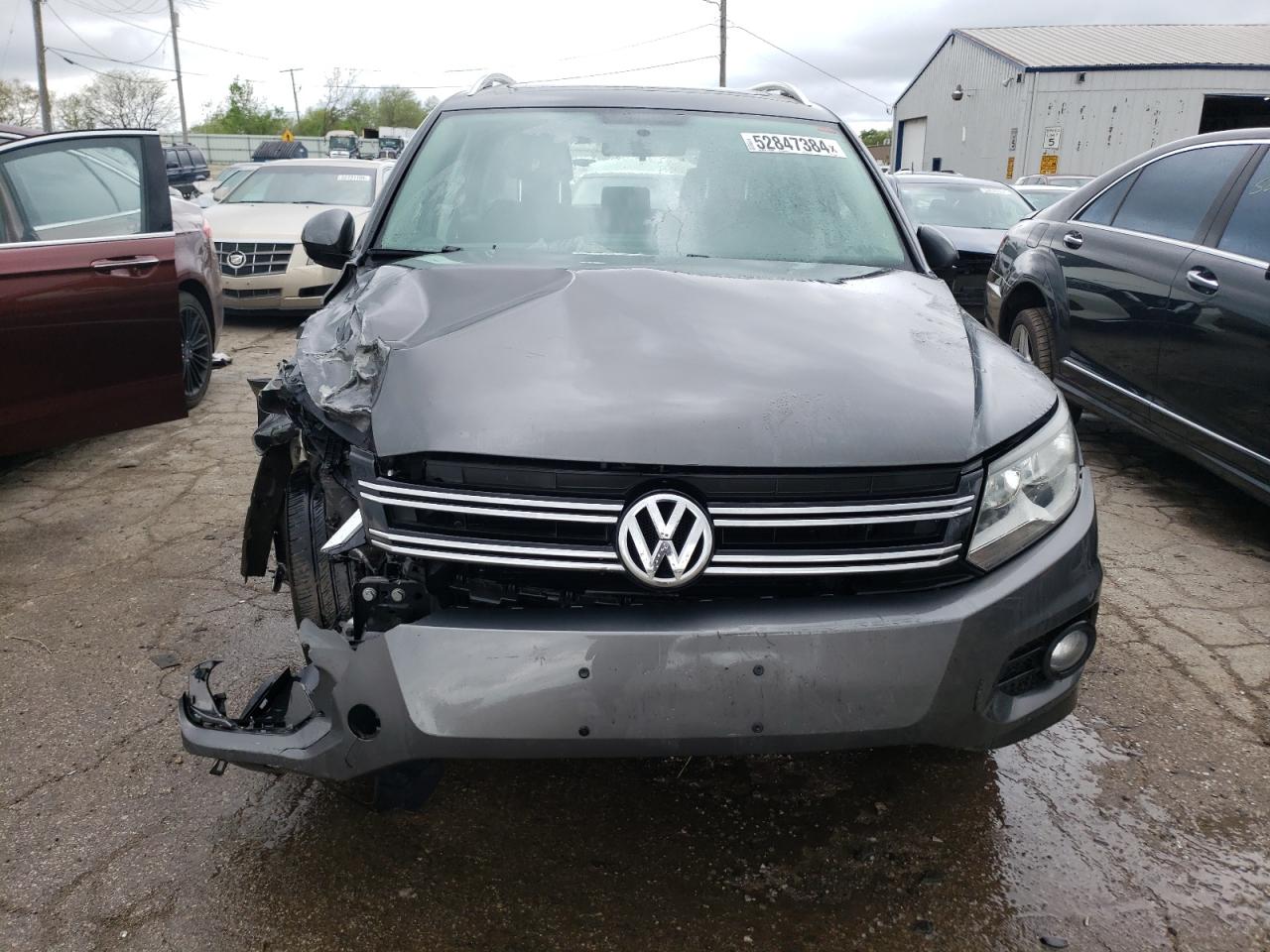 Photo 4 VIN: WVGBV7AX2FW558769 - VOLKSWAGEN TIGUAN 