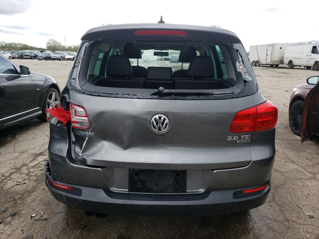 Photo 5 VIN: WVGBV7AX2FW558769 - VOLKSWAGEN TIGUAN 