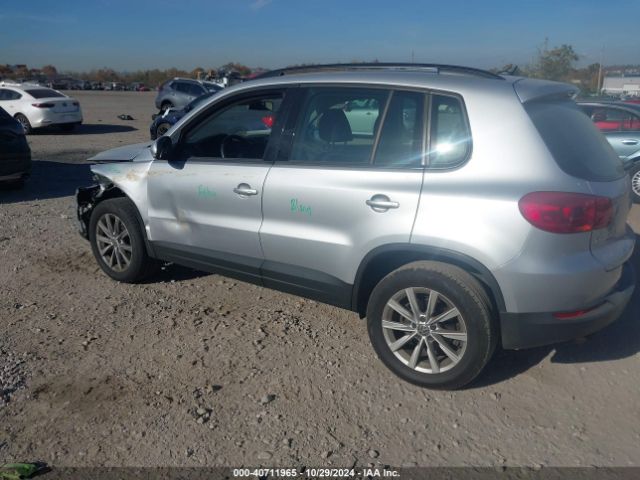 Photo 2 VIN: WVGBV7AX2HK042311 - VOLKSWAGEN TIGUAN 