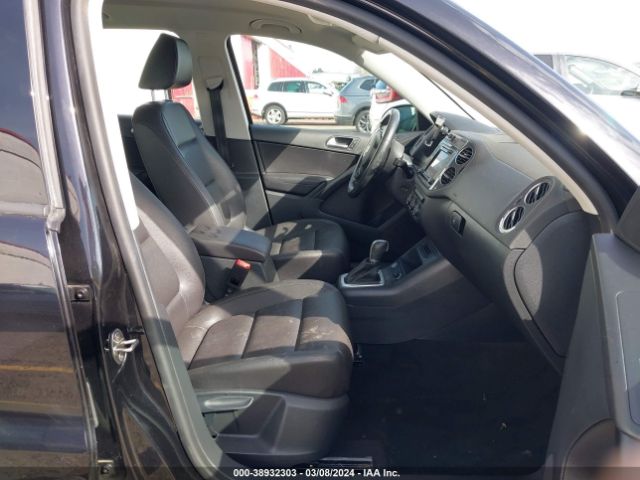 Photo 4 VIN: WVGBV7AX2HW504553 - VOLKSWAGEN TIGUAN 