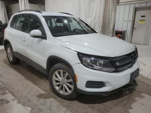 Photo 3 VIN: WVGBV7AX2JK000050 - VOLKSWAGEN TIGUAN LIM 