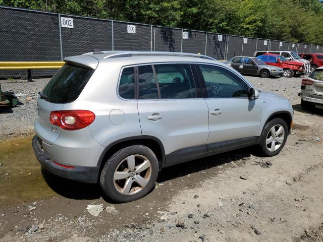 Photo 2 VIN: WVGBV7AX3AW523294 - VOLKSWAGEN TIGUAN SE 