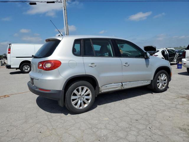 Photo 2 VIN: WVGBV7AX3AW523991 - VOLKSWAGEN TIGUAN 