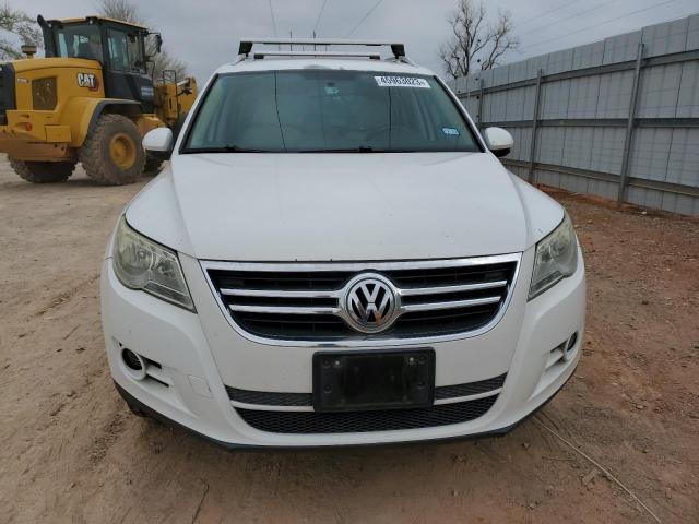 Photo 4 VIN: WVGBV7AX3AW528804 - VOLKSWAGEN TIGUAN SE 