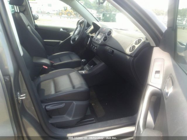 Photo 4 VIN: WVGBV7AX3BW558497 - VOLKSWAGEN TIGUAN 