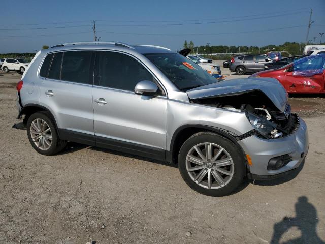 Photo 3 VIN: WVGBV7AX3CW566956 - VOLKSWAGEN TIGUAN S 