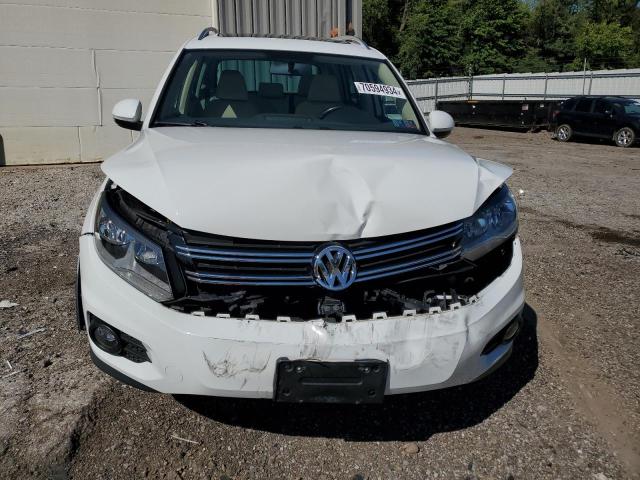 Photo 4 VIN: WVGBV7AX3FW102750 - VOLKSWAGEN TIGUAN S 