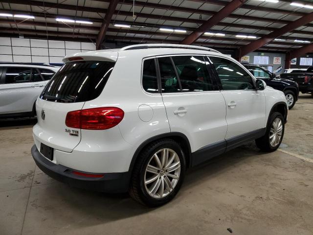 Photo 2 VIN: WVGBV7AX3FW116227 - VOLKSWAGEN TIGUAN S 