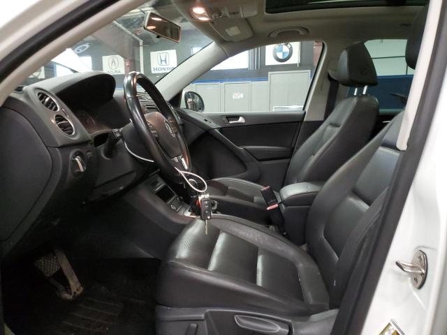 Photo 6 VIN: WVGBV7AX3FW116227 - VOLKSWAGEN TIGUAN S 