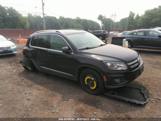 Photo 0 VIN: WVGBV7AX3GW520632 - VOLKSWAGEN TIGUAN 