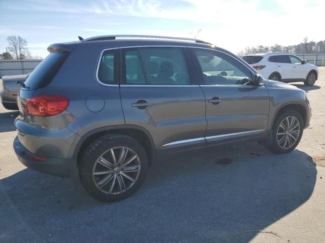 Photo 2 VIN: WVGBV7AX3GW607169 - VOLKSWAGEN TIGUAN 