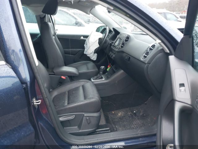 Photo 4 VIN: WVGBV7AX3GW612257 - VOLKSWAGEN TIGUAN 