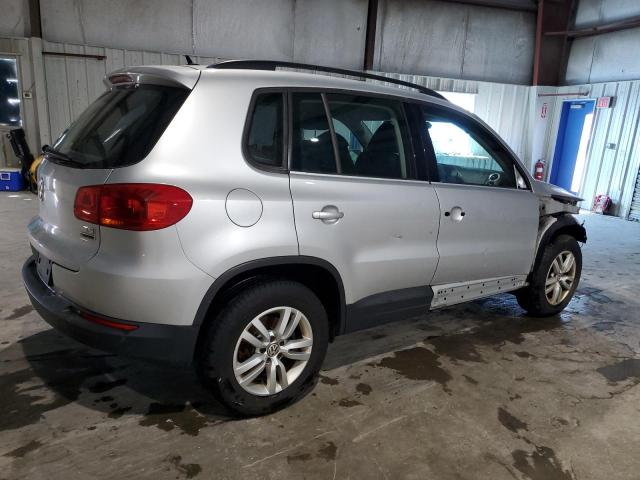 Photo 2 VIN: WVGBV7AX3GW614218 - VOLKSWAGEN TIGUAN S 