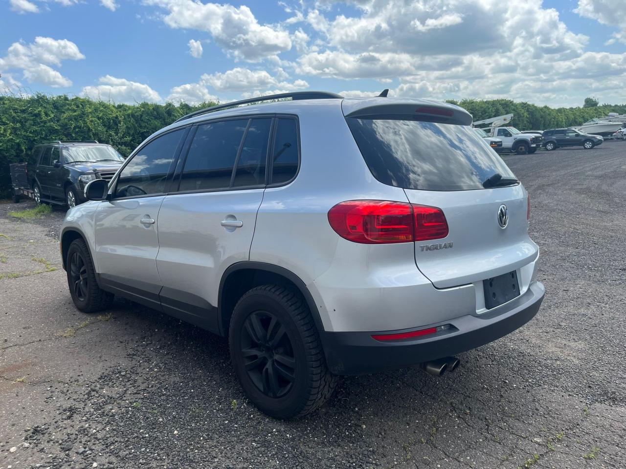 Photo 1 VIN: WVGBV7AX3HK013660 - VOLKSWAGEN TIGUAN 