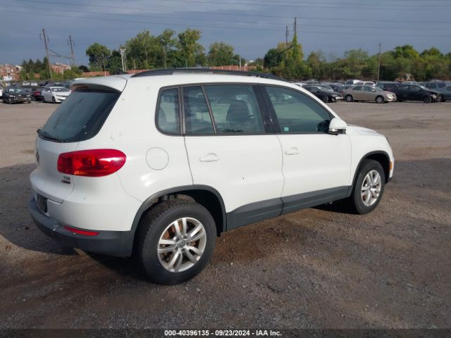 Photo 3 VIN: WVGBV7AX3HK025128 - VOLKSWAGEN TIGUAN 