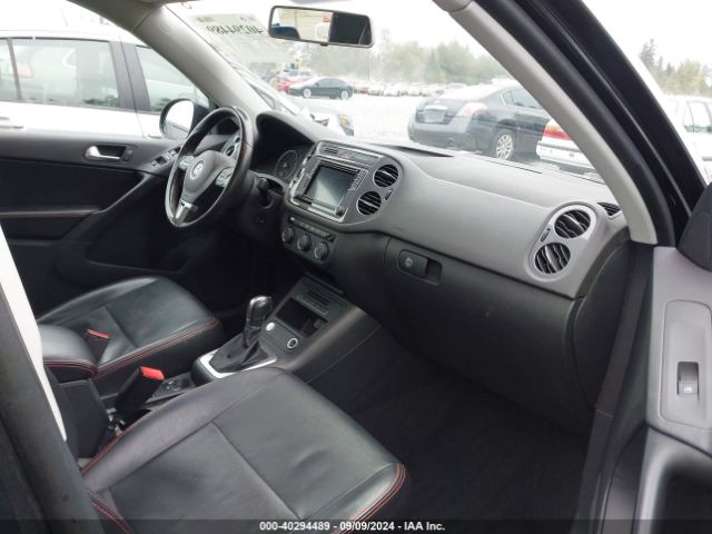 Photo 4 VIN: WVGBV7AX3HK052667 - VOLKSWAGEN TIGUAN 