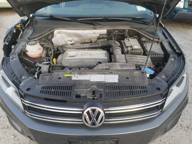 Photo 6 VIN: WVGBV7AX3JK002793 - VOLKSWAGEN TIGUAN 