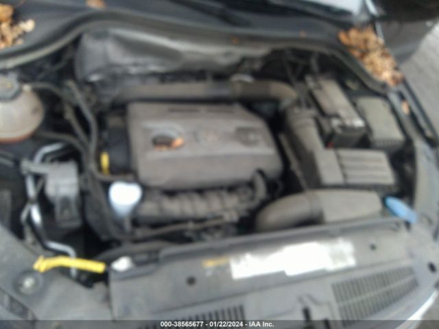 Photo 9 VIN: WVGBV7AX3JK003815 - VOLKSWAGEN TIGUAN LIMITED 