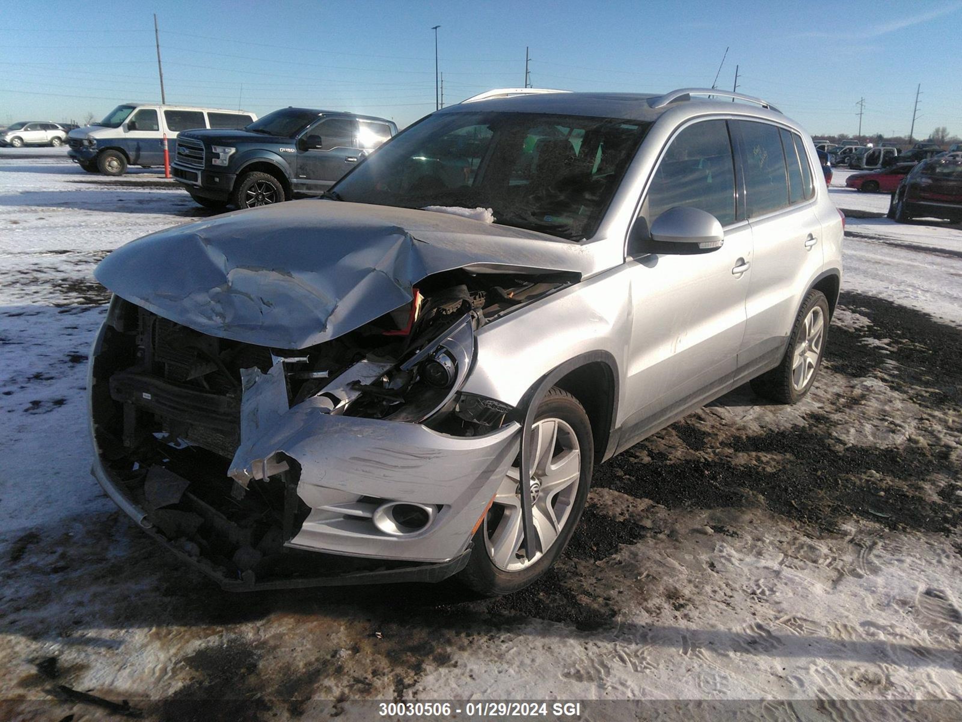 Photo 1 VIN: WVGBV7AX4AW526608 - VOLKSWAGEN TIGUAN 