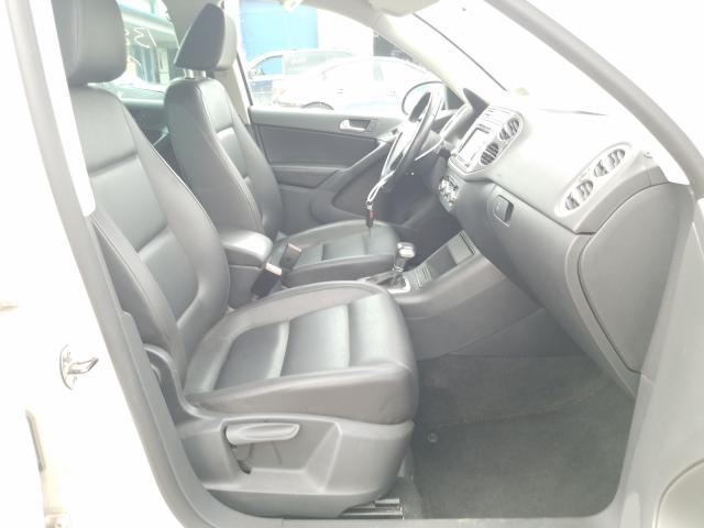 Photo 4 VIN: WVGBV7AX4AW534482 - VOLKSWAGEN TIGUAN 