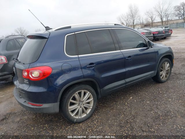 Photo 3 VIN: WVGBV7AX4BW000156 - VOLKSWAGEN TIGUAN 