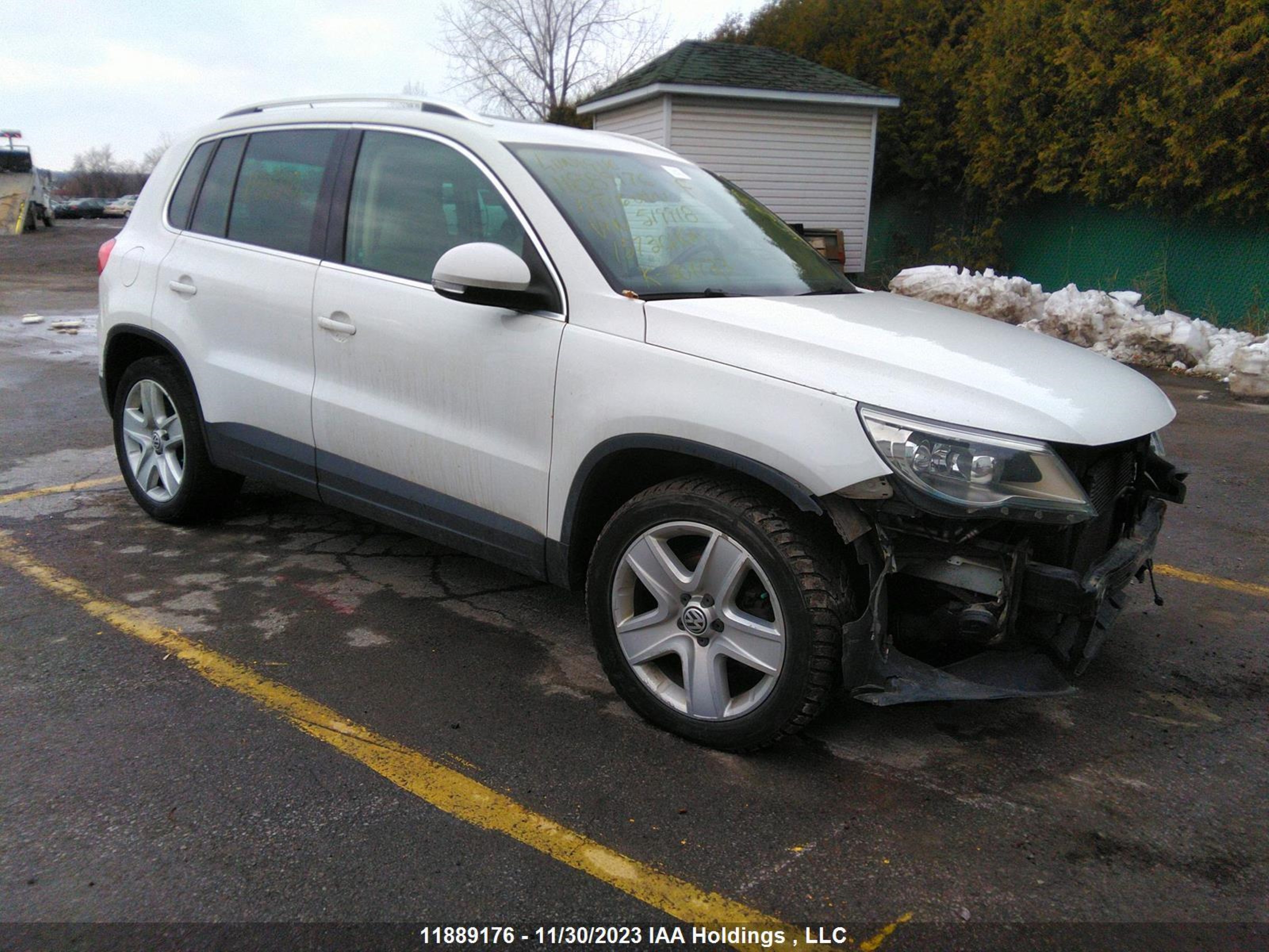 Photo 0 VIN: WVGBV7AX4BW519918 - VOLKSWAGEN TIGUAN 