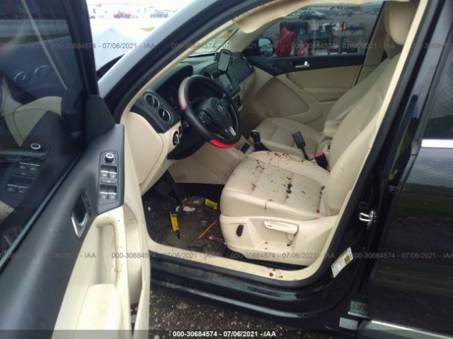 Photo 4 VIN: WVGBV7AX4CW561507 - VOLKSWAGEN TIGUAN 