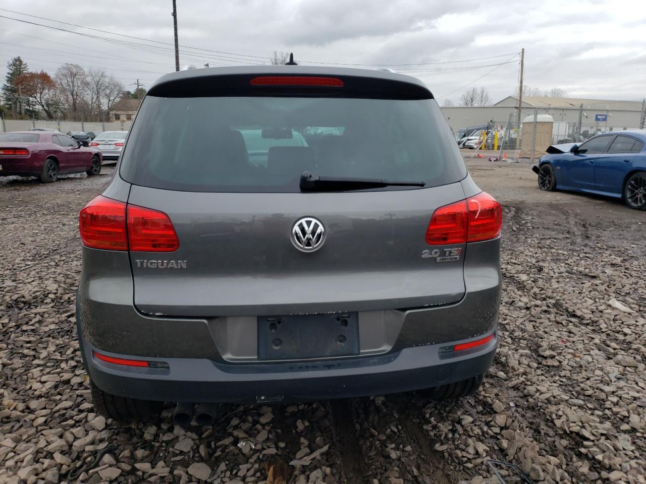 Photo 5 VIN: WVGBV7AX4DW015453 - VOLKSWAGEN TIGUAN 