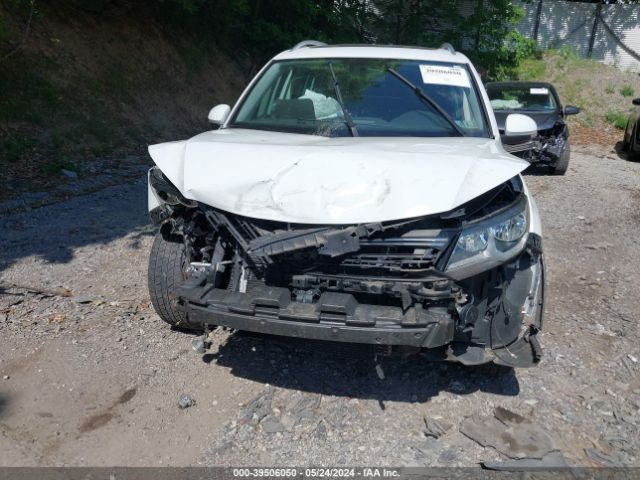 Photo 5 VIN: WVGBV7AX4FW511744 - VOLKSWAGEN TIGUAN 