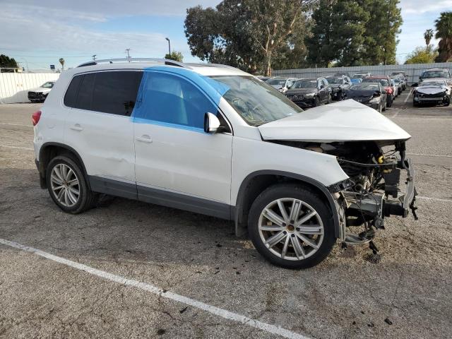 Photo 3 VIN: WVGBV7AX4FW565660 - VOLKSWAGEN TIGUAN 