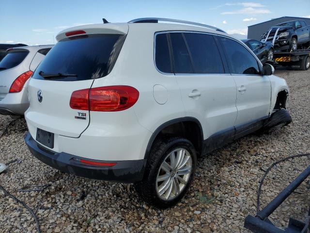 Photo 2 VIN: WVGBV7AX4GW560525 - VOLKSWAGEN TIGUAN 