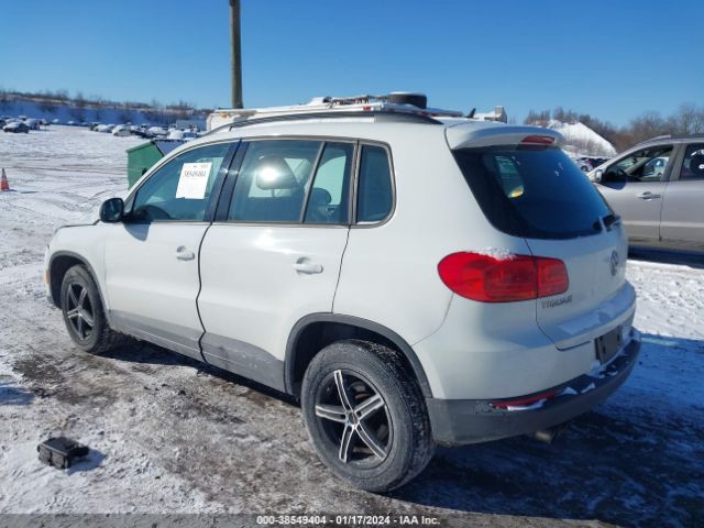 Photo 2 VIN: WVGBV7AX4GW583951 - VOLKSWAGEN TIGUAN 