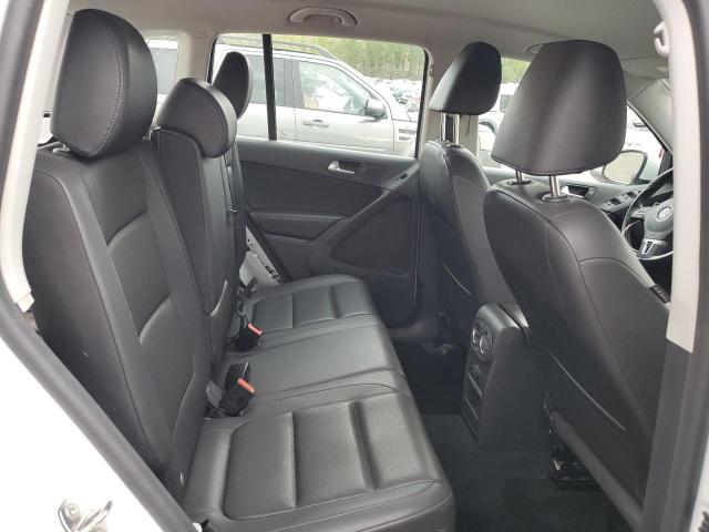 Photo 10 VIN: WVGBV7AX4HK038051 - VOLKSWAGEN TIGUAN S 