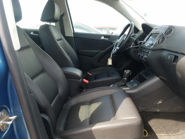 Photo 4 VIN: WVGBV7AX4HK039894 - VOLKSWAGEN TIGUAN S 