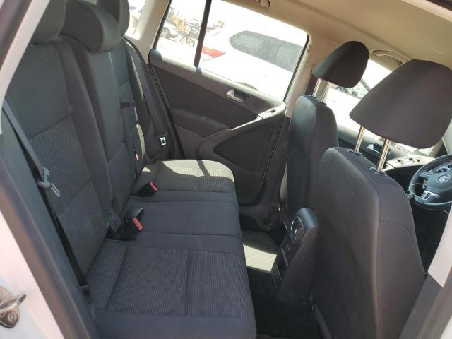 Photo 9 VIN: WVGBV7AX4HK048112 - VOLKSWAGEN TIGUAN 