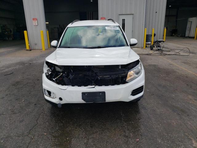 Photo 4 VIN: WVGBV7AX4HK048451 - VOLKSWAGEN TIGUAN S 