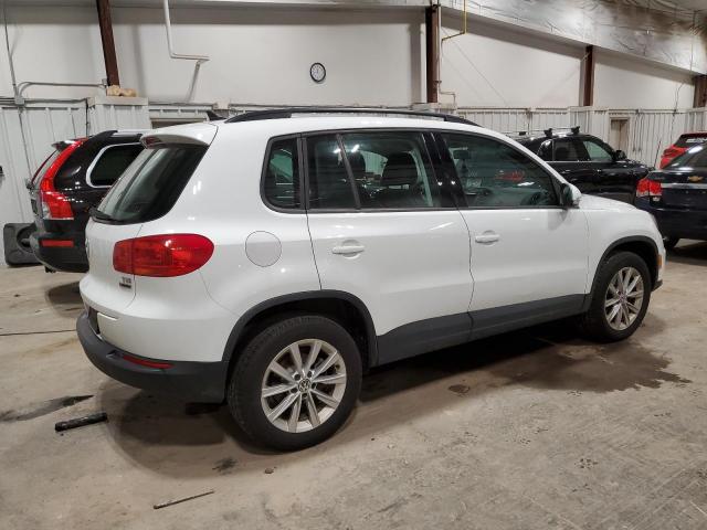 Photo 2 VIN: WVGBV7AX4HK054198 - VOLKSWAGEN TIGUAN 