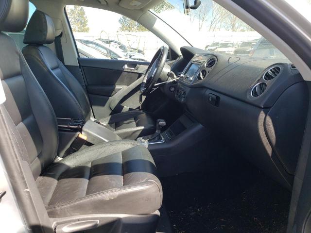 Photo 4 VIN: WVGBV7AX5AW509123 - VOLKSWAGEN TIGUAN SE 