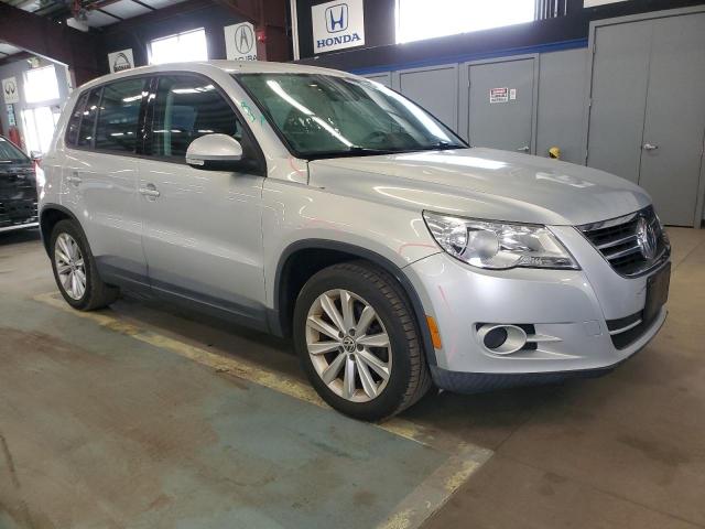 Photo 3 VIN: WVGBV7AX5BW505591 - VOLKSWAGEN TIGUAN S 