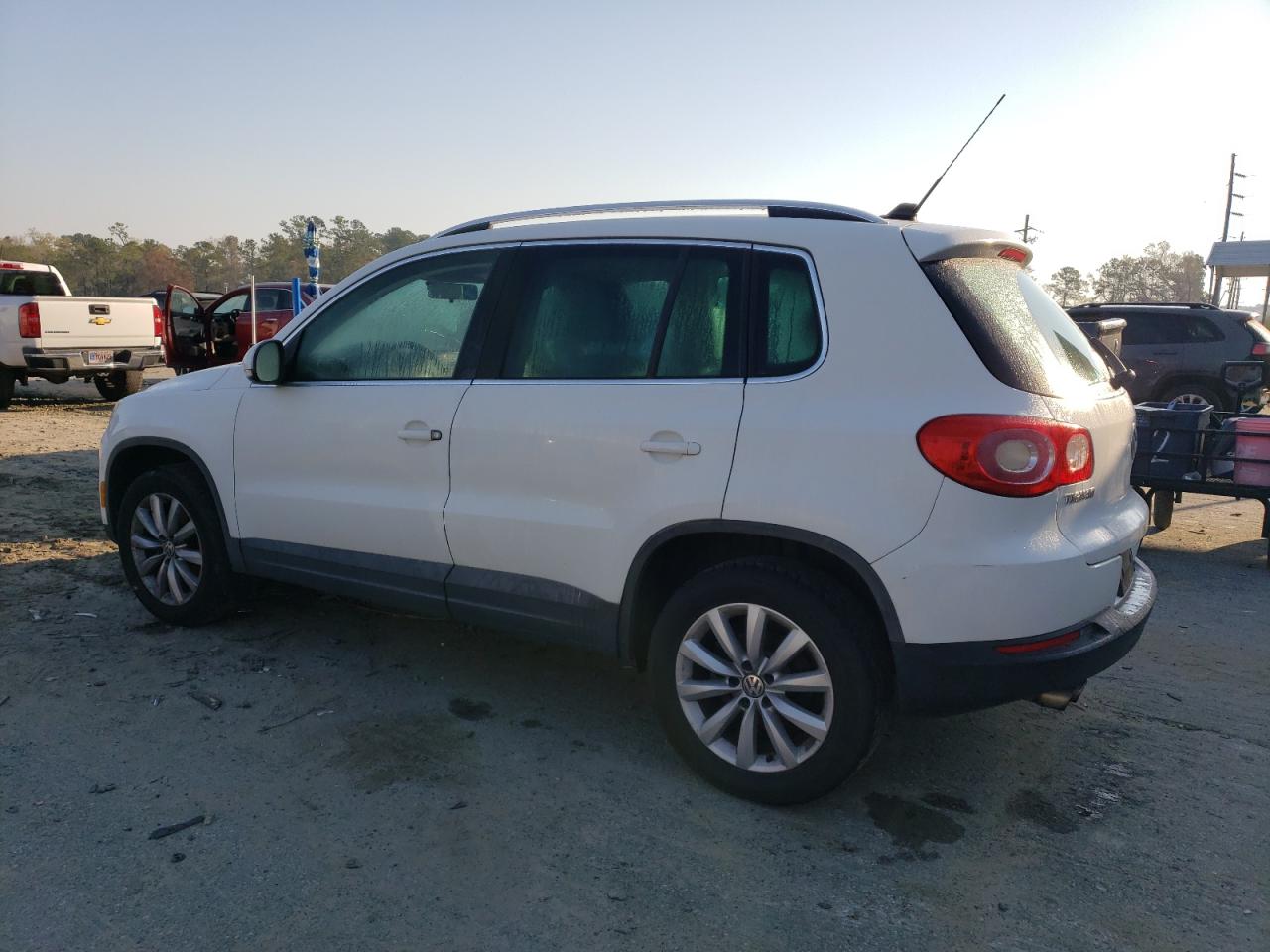 Photo 1 VIN: WVGBV7AX5BW540079 - VOLKSWAGEN TIGUAN 