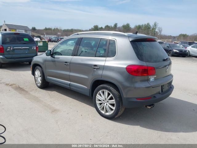 Photo 2 VIN: WVGBV7AX5CW085784 - VOLKSWAGEN TIGUAN 