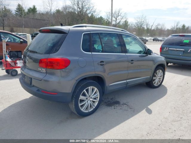 Photo 3 VIN: WVGBV7AX5CW085784 - VOLKSWAGEN TIGUAN 