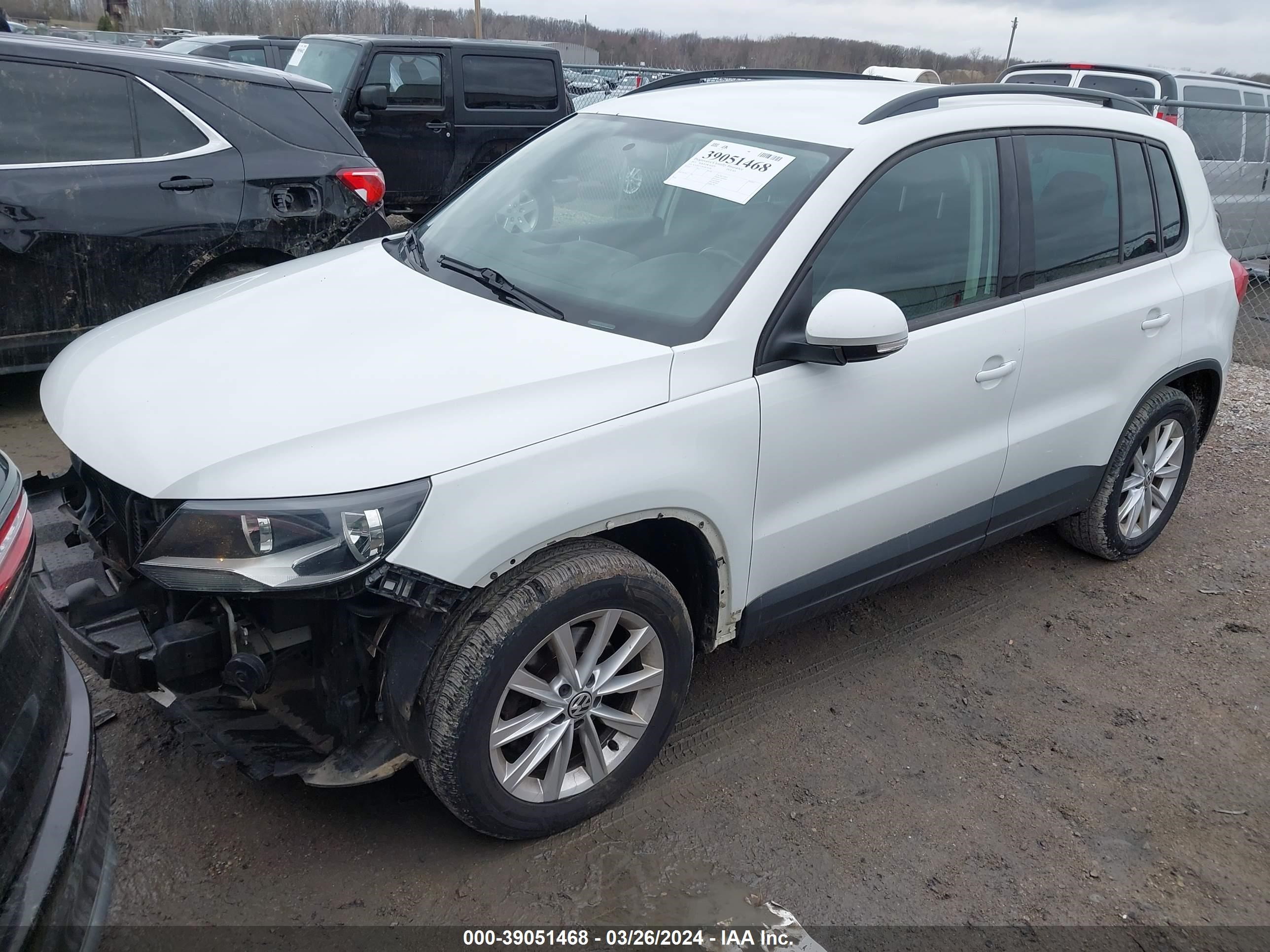 Photo 1 VIN: WVGBV7AX5FW584380 - VOLKSWAGEN TIGUAN 