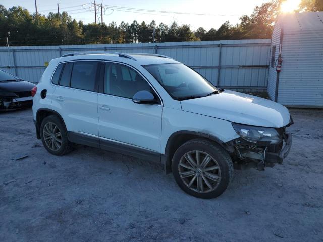 Photo 3 VIN: WVGBV7AX5GW526240 - VOLKSWAGEN TIGUAN S 