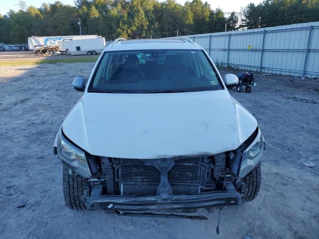 Photo 4 VIN: WVGBV7AX5GW526240 - VOLKSWAGEN TIGUAN S 