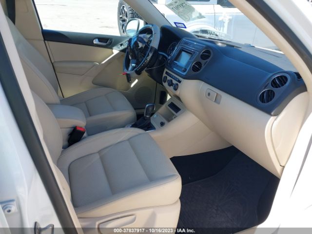 Photo 4 VIN: WVGBV7AX5GW574997 - VOLKSWAGEN TIGUAN 