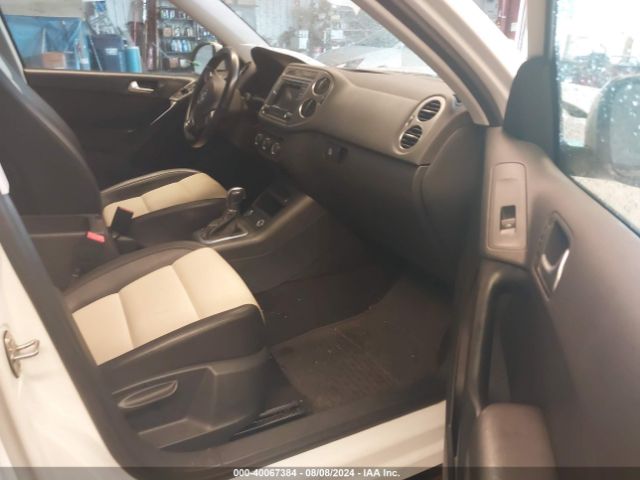 Photo 4 VIN: WVGBV7AX5GW588074 - VOLKSWAGEN TIGUAN 