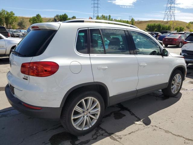 Photo 2 VIN: WVGBV7AX5GW614317 - VOLKSWAGEN TIGUAN S 